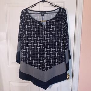 NWOT Robert Louis Black, White and Gray Patterned Top with Beaded Neckline | 2X